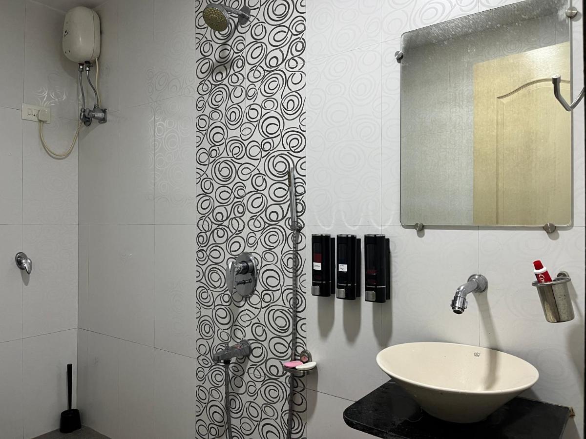 Tranquil : 3Bhk Spacious Villa In Gold Valley Lonavala Exterior foto